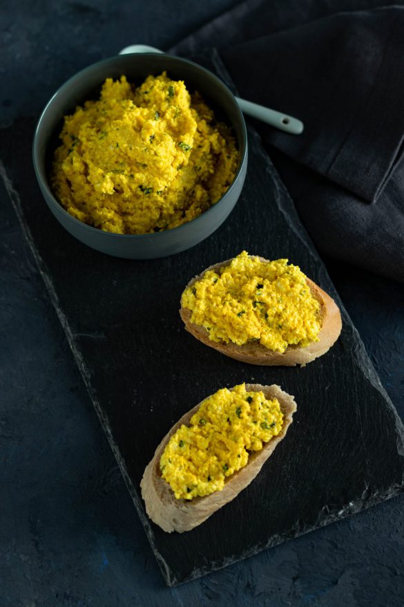 Kurkuma-Feta-Aufstrich | laktosefrei, fructosefrei, zuckerfrei