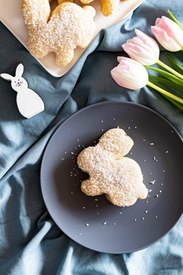 Häschen aus fructosefreiem Quark-Öl-Teig