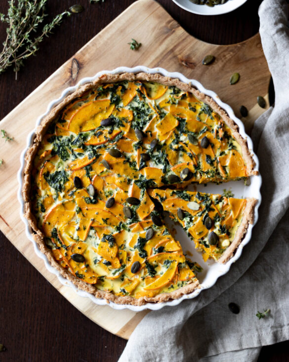 Kürbis-Quiche mit Feta & Spinat